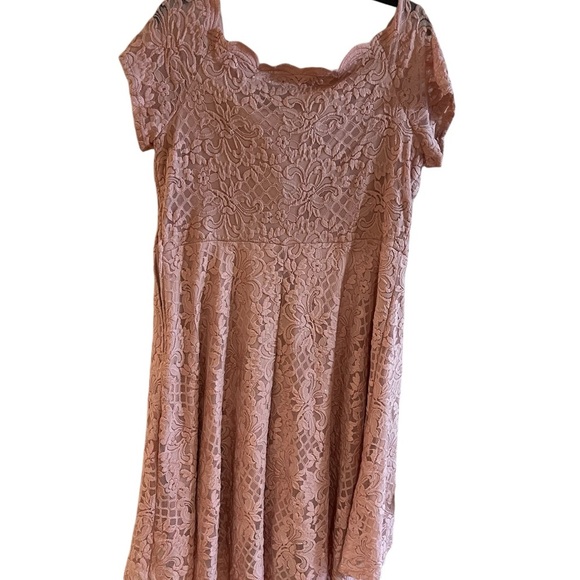 Jodi Kristopher Women's feminine Barbie Pink & Silver High Low Knee Length - Picture 3 of 4